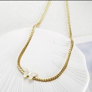 Butterfly curb necklace